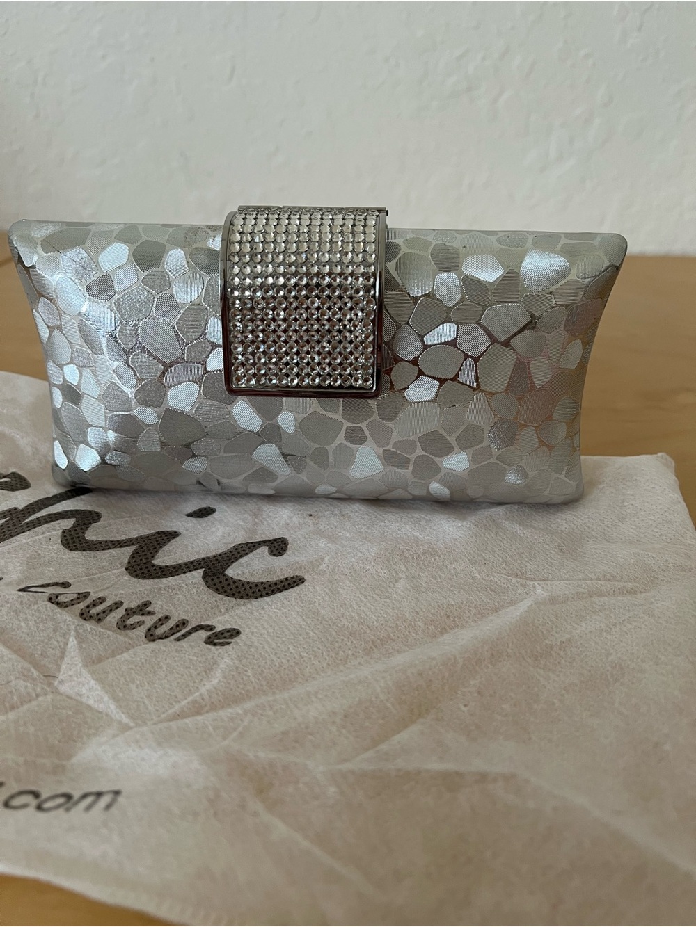Chic by lady Couture Silver Mosaic Crystal-Accent Evening Clutch
